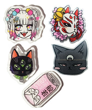 Load image into Gallery viewer, 3 EYES CAT/ FANG CLUB/ PINK CAN PINS