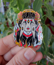 Load image into Gallery viewer, 3 GEISHAS PIN