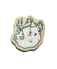 Load image into Gallery viewer, WOOD PRINT PIN