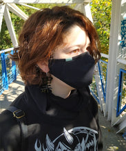 Load image into Gallery viewer, KURO KANJI EARRING