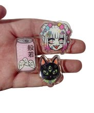 Load image into Gallery viewer, 3 EYES CAT/ FANG CLUB/ PINK CAN PINS
